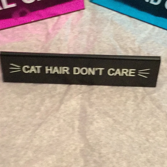 Signs - Picture 3 of 4